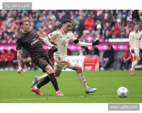 莱比锡红牛资本背景话题:对球队发展轨迹与德甲格局影响分析 莱比锡红牛资本背景话题:对球队发展轨迹与德甲格局影响分析